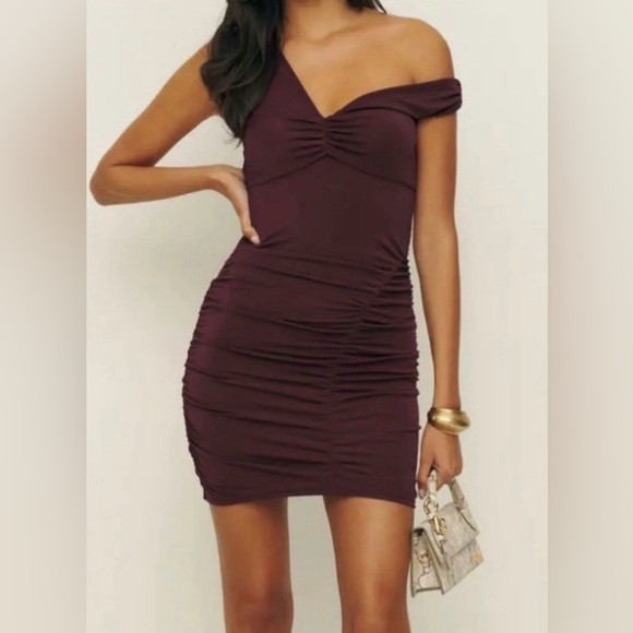 Reformation Dresses & Skirts - Reformation Emma knit ruched mini dress in color mole size small - NEW W TAGS